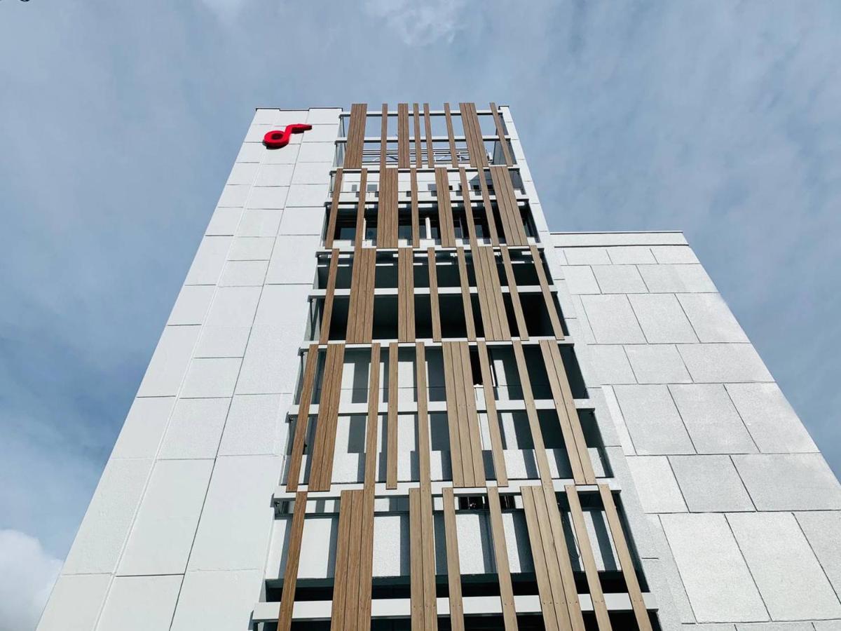 Fukuyama Royal Hotel Экстерьер фото