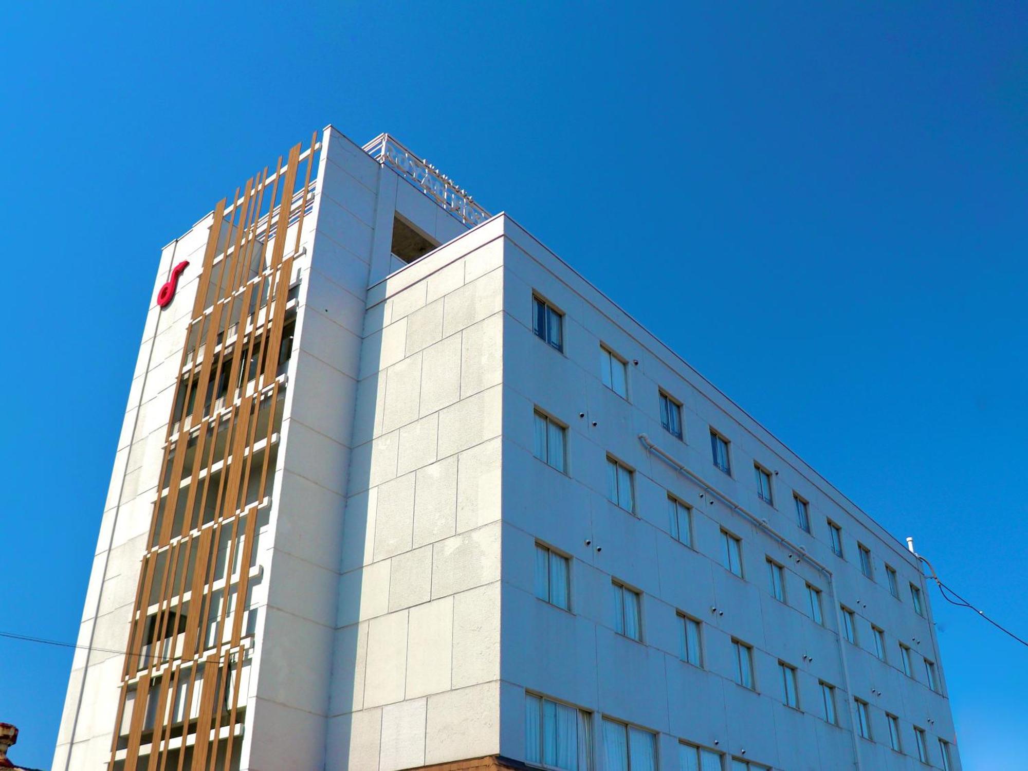 Fukuyama Royal Hotel Экстерьер фото